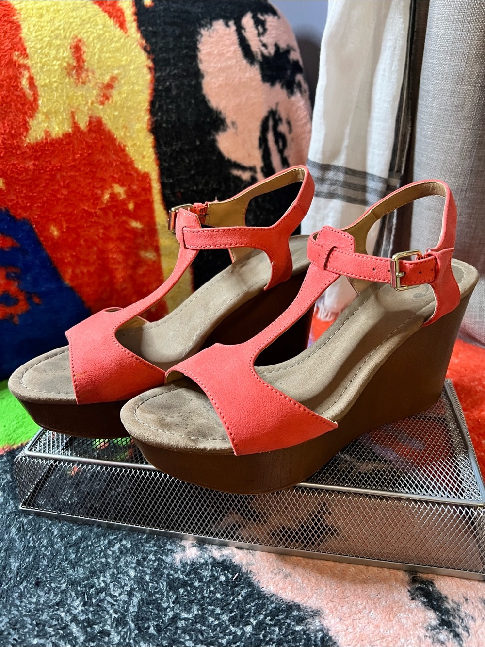 Charming Charlie Coral Wedges Size 9